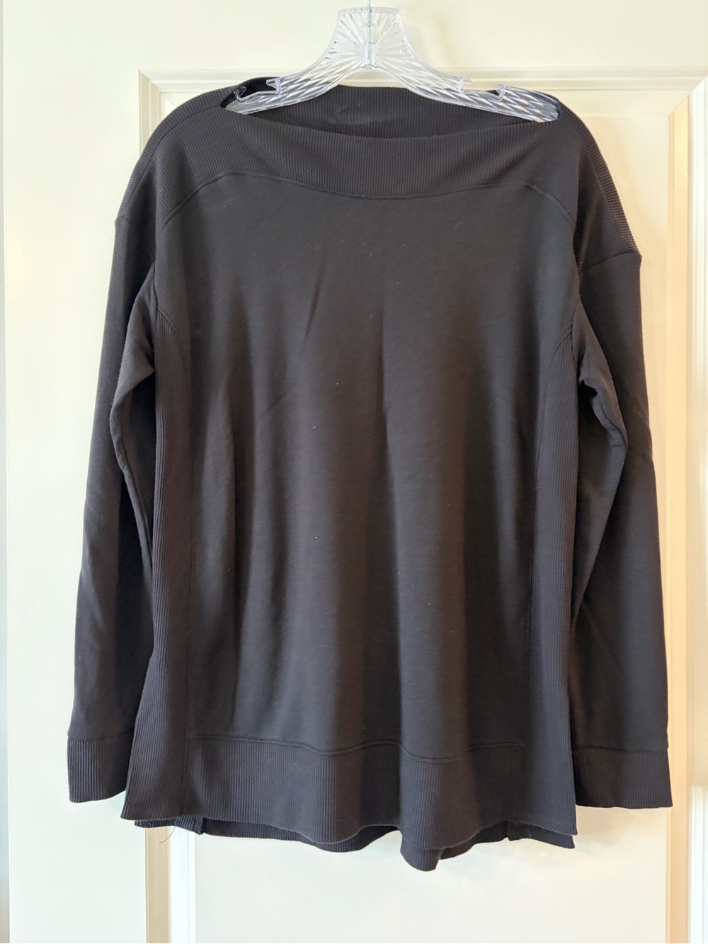 LOFT - Lou & Grey - Classic Black Long Sleeve Boatneck Top with Ribbed Detail